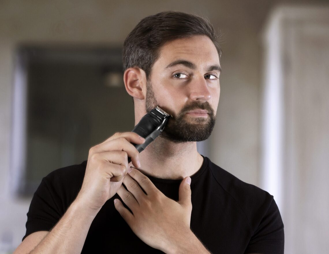 Aqua Blade Beard & Stubble Trimmer | Personal Care | Wahl UK